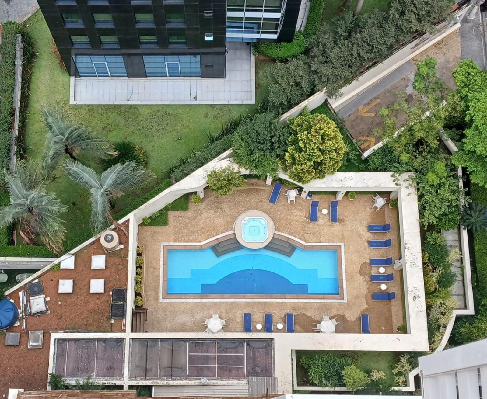 Flat Completo Em 4 Estrelas No Jardins! Com Piscina, Jacuzzi, Sauna E Academia! * São Paulo