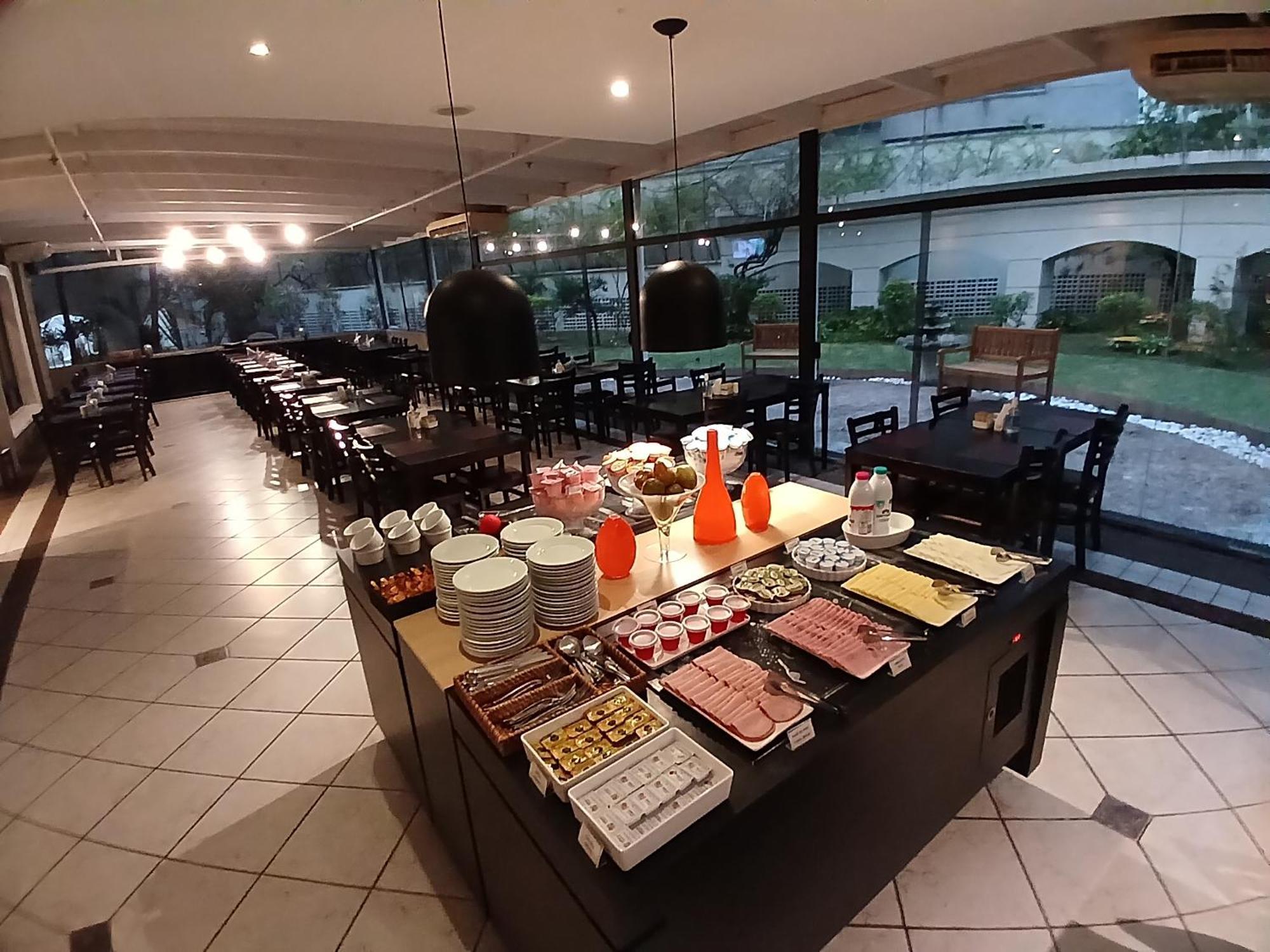 Apartment Flat Completo Em 4 Estrelas No Jardins! Com Piscina, Jacuzzi, Sauna E Academia! Sao Paulo